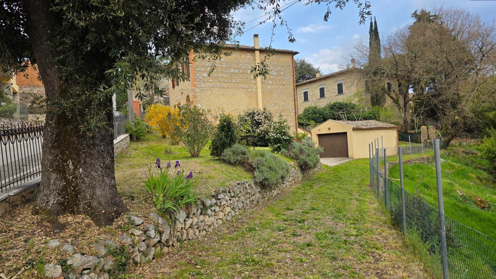 A Casa Di Gabri Villa Montefollonico Exterior photo
